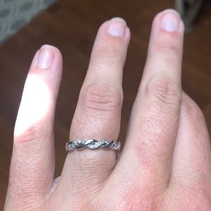 White gold twisted wedding band